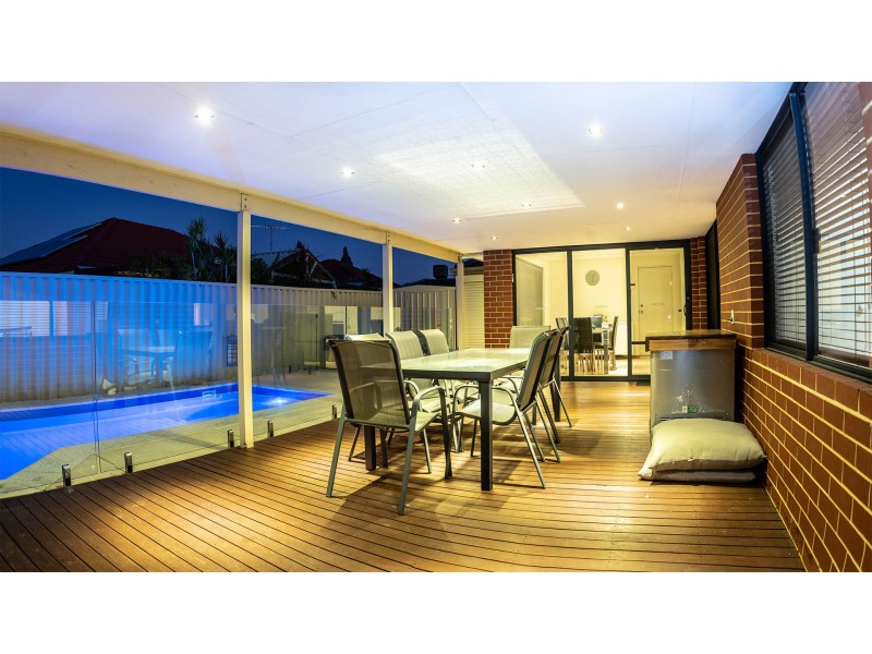 29 Toledo Circuit, Port Kennedy WA 6172