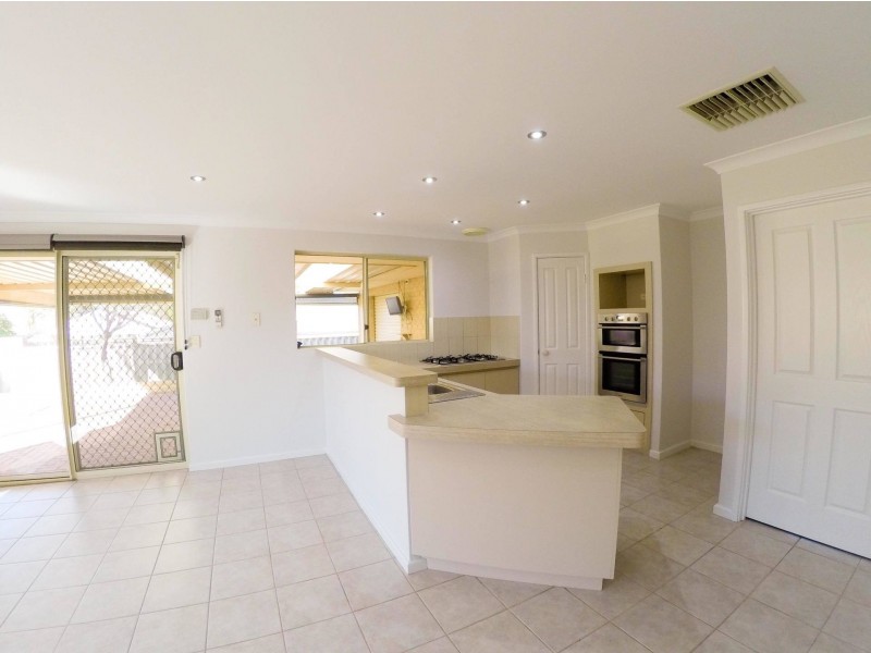 4A Tippett Court, Willetton WA 6155