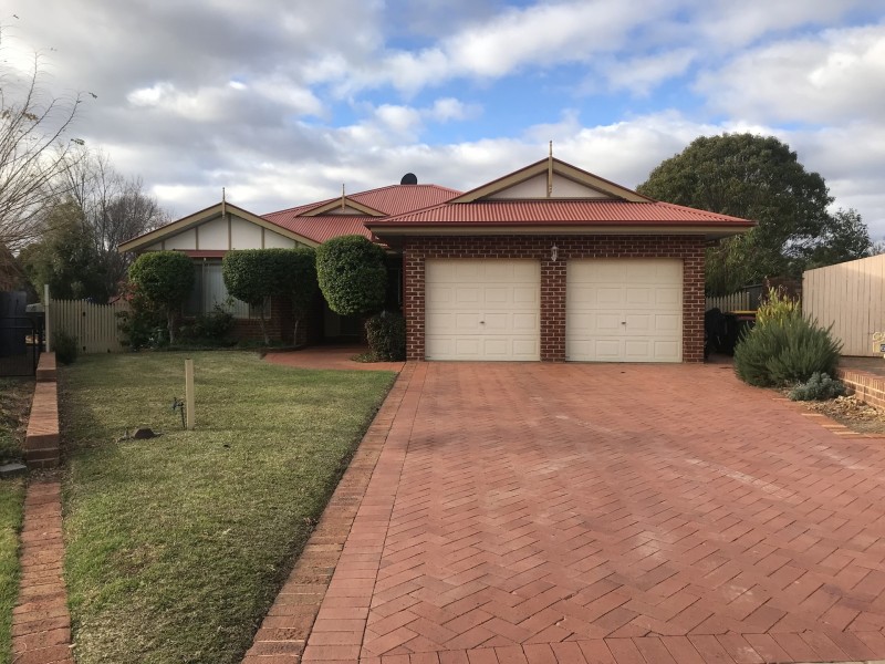 6 Campese Court, Dubbo NSW 2830