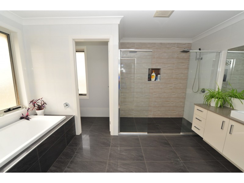 Cabramatta West NSW 2166