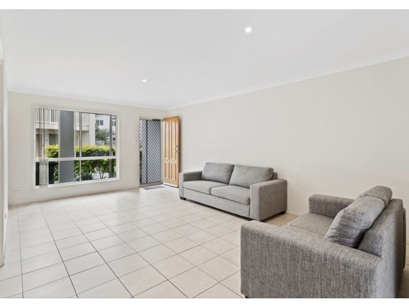 21/11 Pyranees St, Calamvale QLD 4116