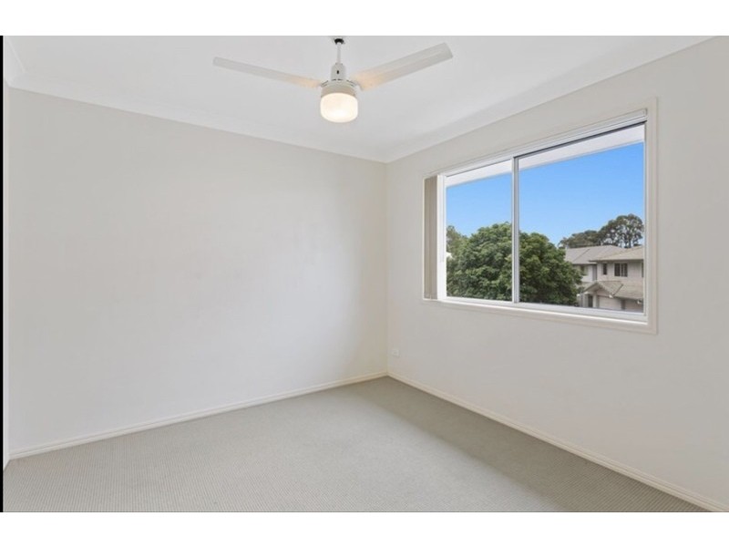 21/11 Pyranees St, Calamvale QLD 4116