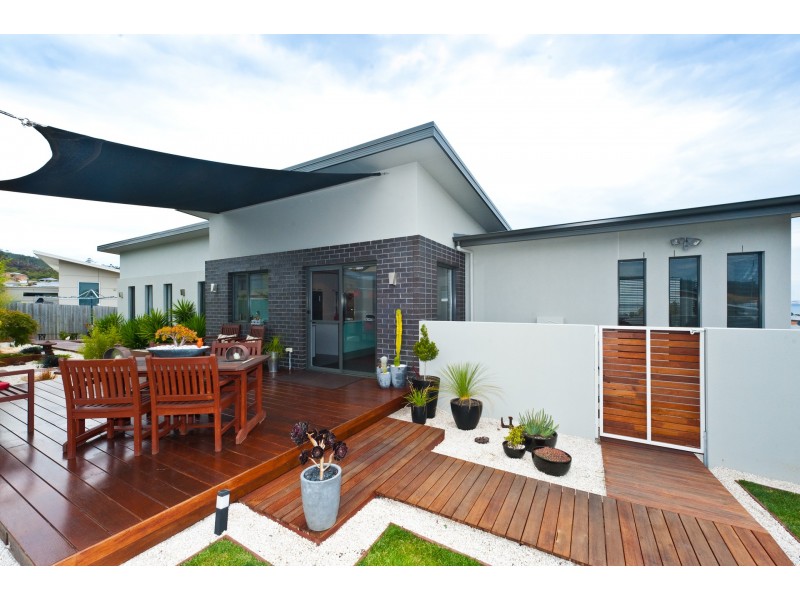 9 Juliana Close, Oakdowns TAS 7019