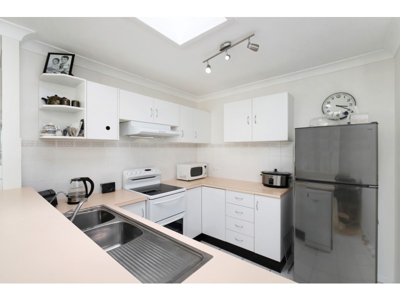 5 Gumleaf Close, Erina NSW 2250