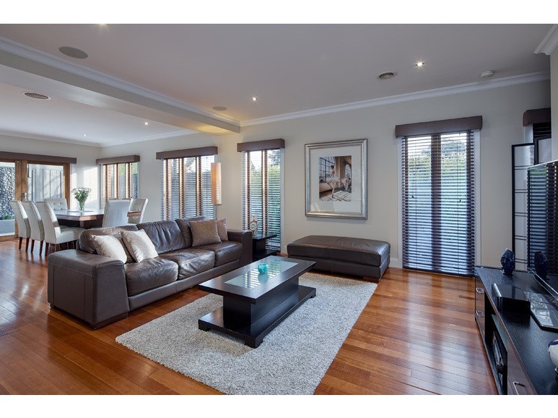 2/545 Middleborough Road, Box Hill North VIC 3129