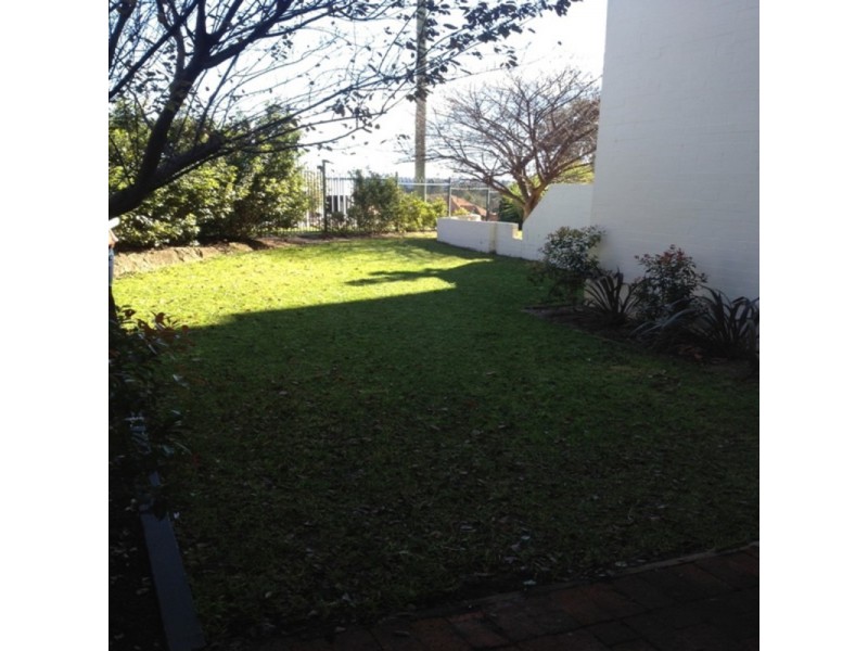 9/22 King George Street, Victoria Park WA 6100
