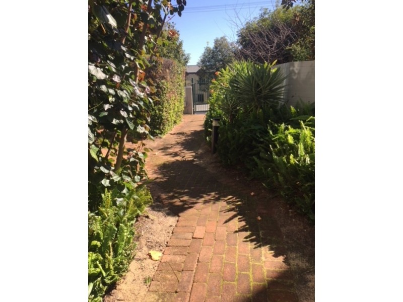 9/22 King George Street, Victoria Park WA 6100