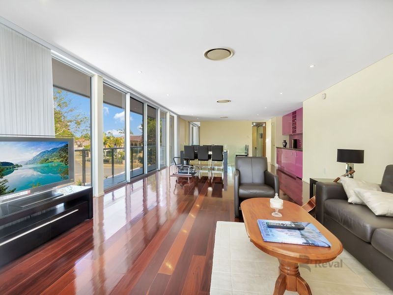 2 Goodwil Street, Robertson QLD 4109