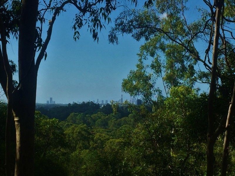 7 Mount Olive Court, Mudgeeraba QLD 4213