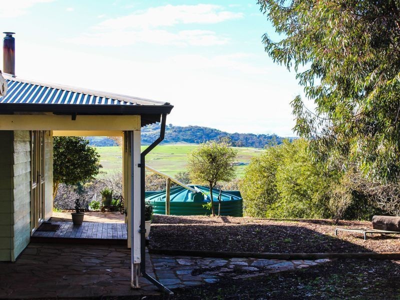 117 Railway Road, Clackline WA 6564