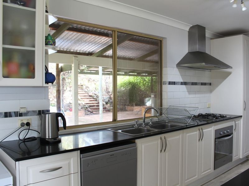 117 Railway Road, Clackline WA 6564