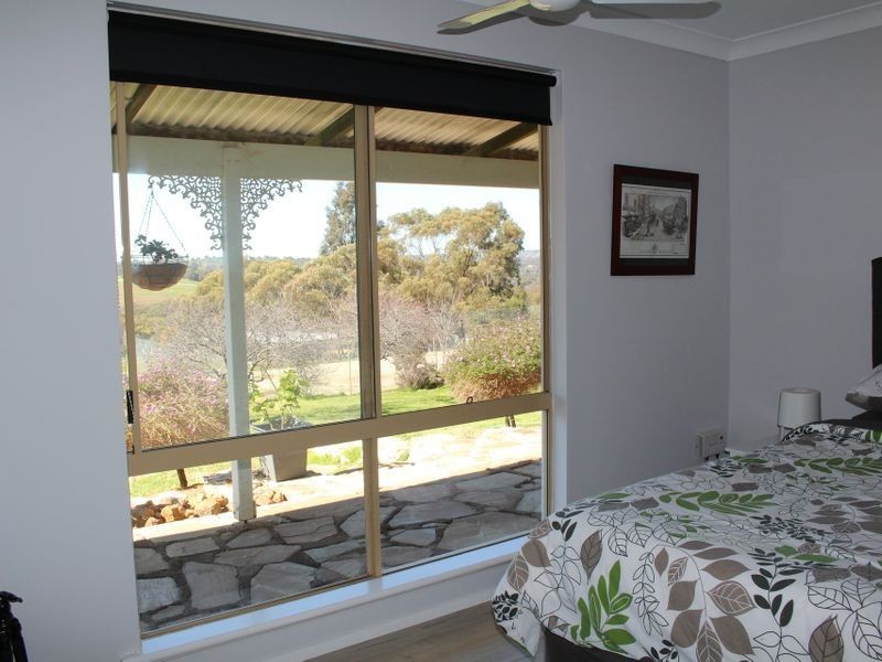 117 Railway Road, Clackline WA 6564