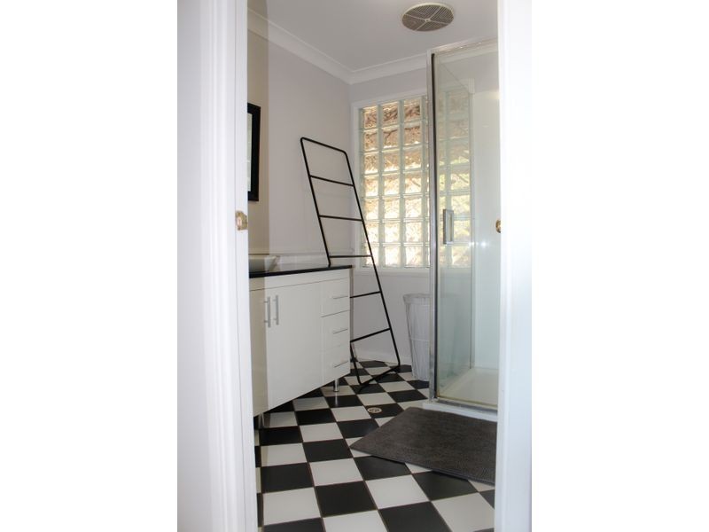 117 Railway Road, Clackline WA 6564