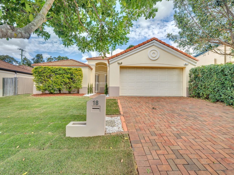 18 Pfeiffer Pl, Mcdowall QLD 4053