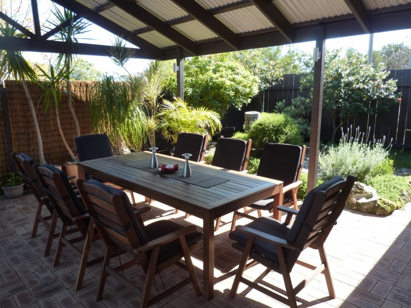 2 Windsor Place, Kallaroo WA 6025