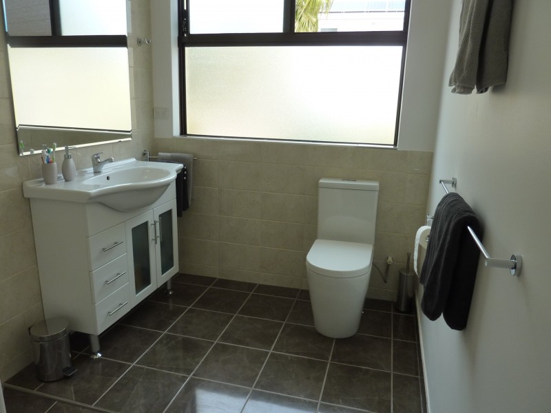 2 Windsor Place, Kallaroo WA 6025