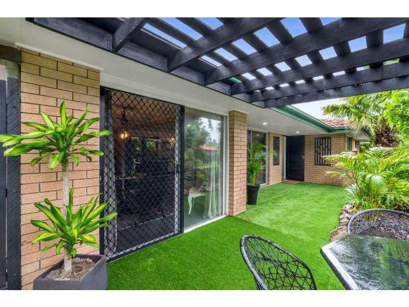 27 Dargie Avenue, Collingwood Park QLD 4301
