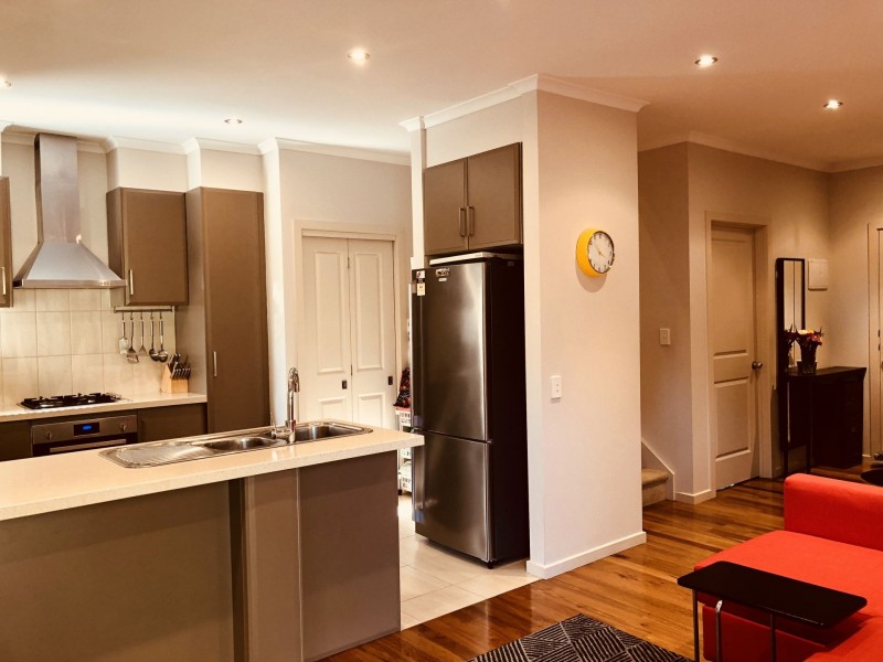 1/297 Liberty Parade, Heidelberg West VIC 3081