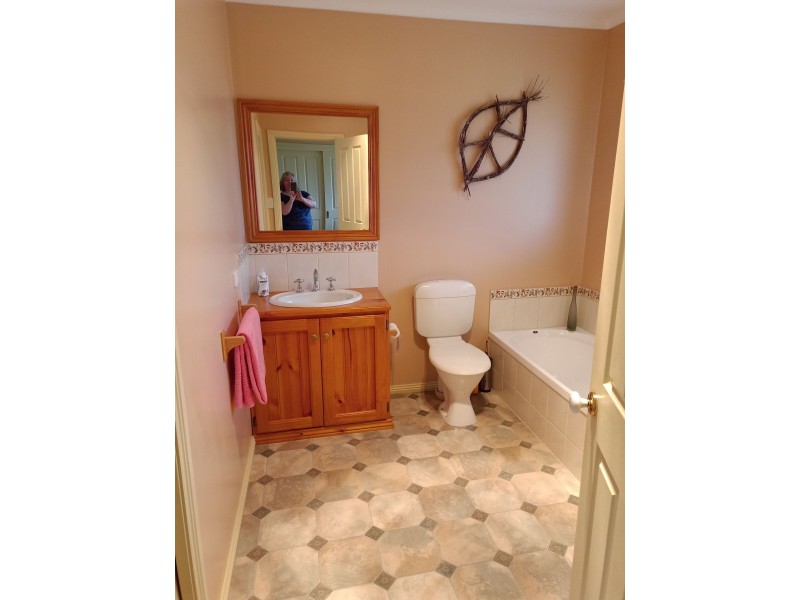 40 Bolden Street, Stratford VIC 3862