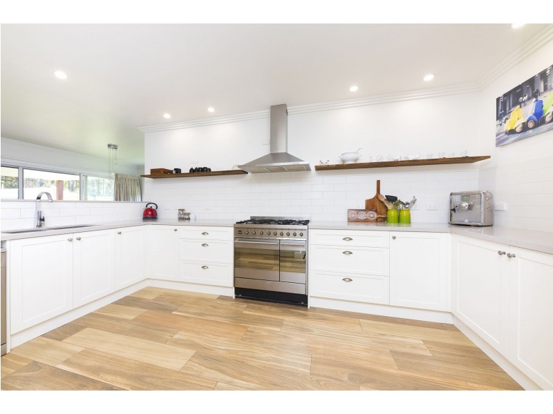12 Threadfin Court, Old Bar NSW 2430