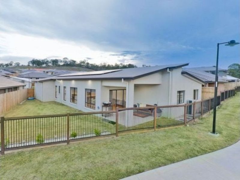 39 Oakover AV, Ormeau Hills QLD 4208