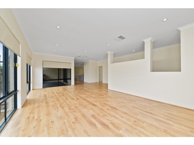 51 Welcome Meander, Harrisdale WA 6112