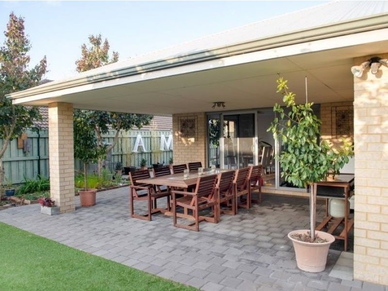 3 THE DELL, Canning Vale WA 6155