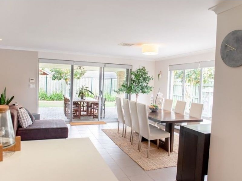 3 THE DELL, Canning Vale WA 6155