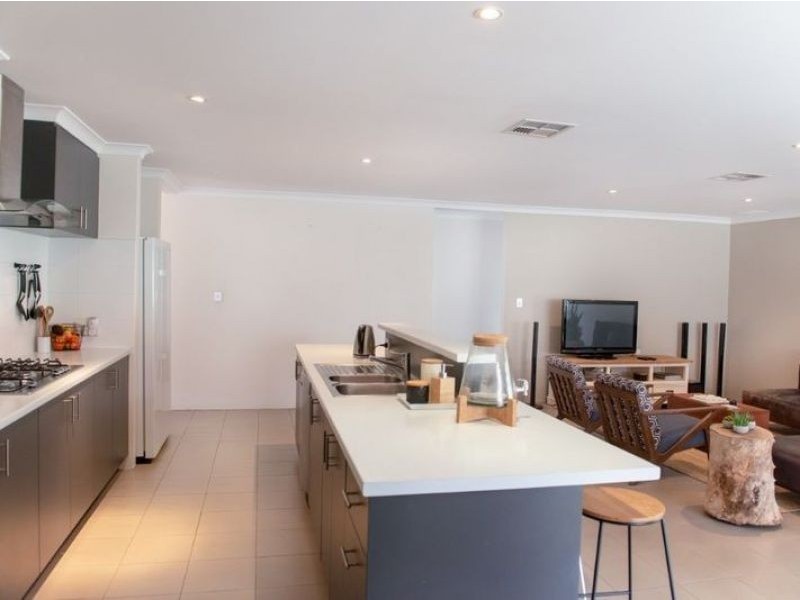 3 THE DELL, Canning Vale WA 6155