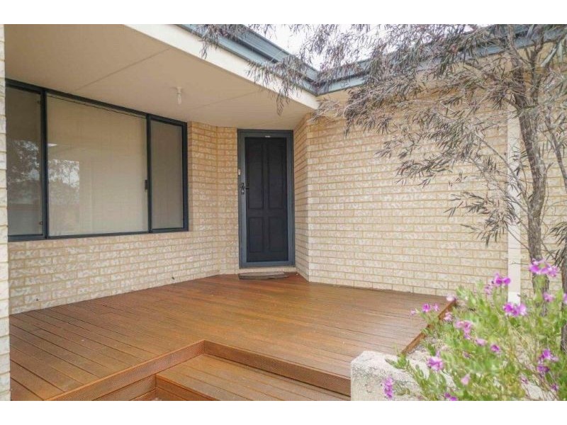 21 Vinciullo Way, Sinagra WA 6065