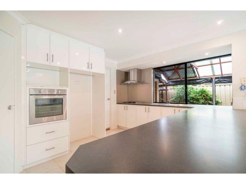 21 Vinciullo Way, Sinagra WA 6065