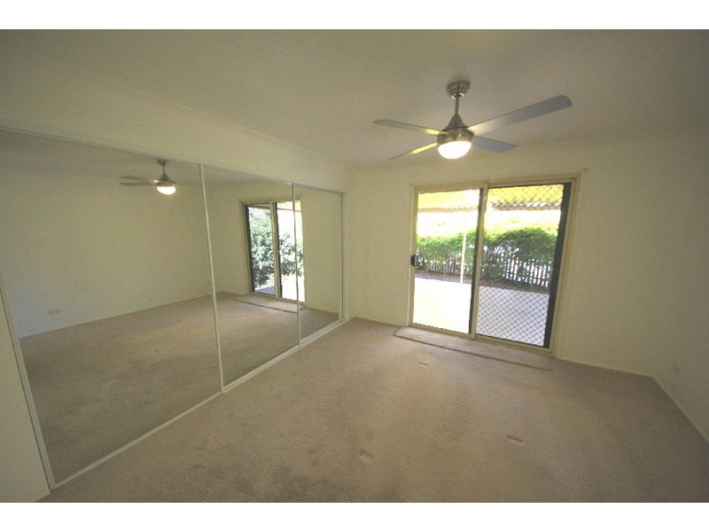 17 Mirrigan Ct, Petrie QLD 4502