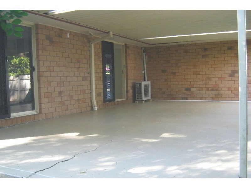 17 Mirrigan Ct, Petrie QLD 4502