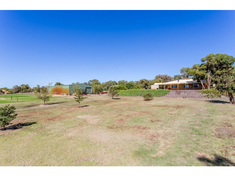 28 Carwood Crescent, Henley Brook WA 6055