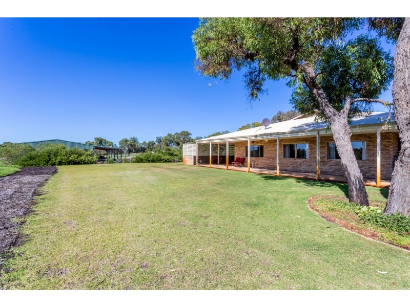 28 Carwood Crescent, Henley Brook WA 6055