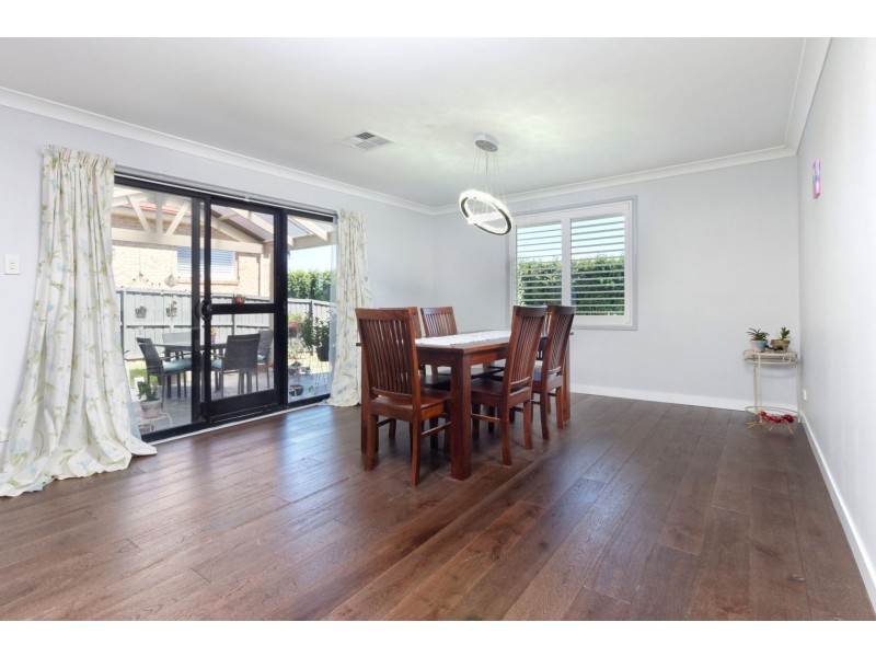 15 Lavis Road, Bowral NSW 2576