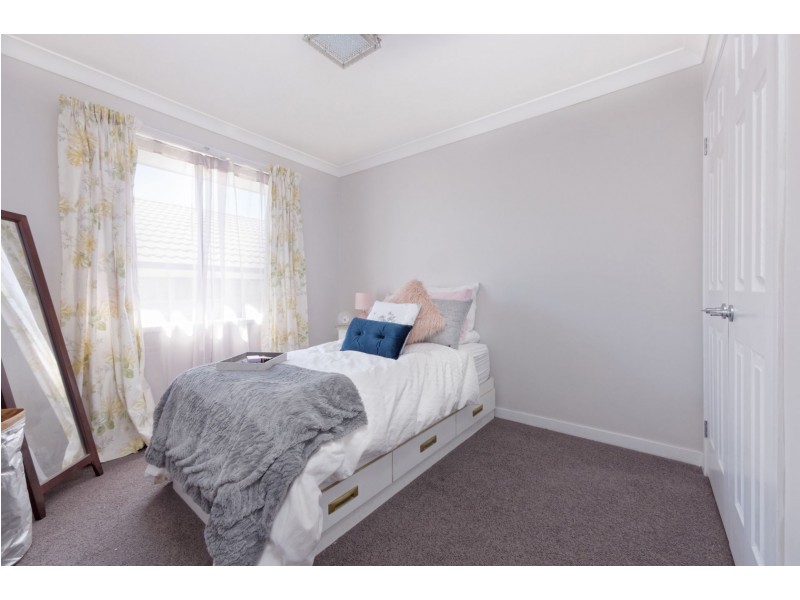 15 Lavis Road, Bowral NSW 2576