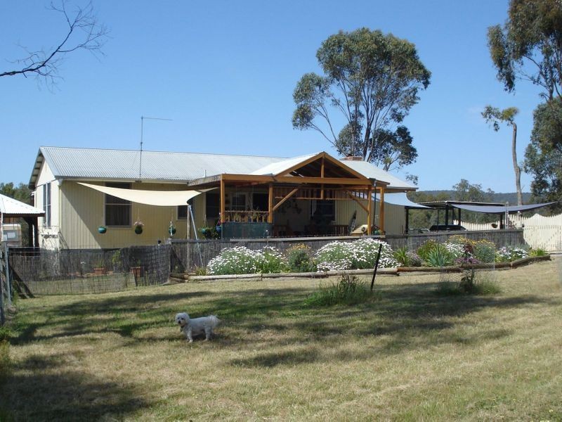 108 Wilson Road, Heathcote VIC 3523