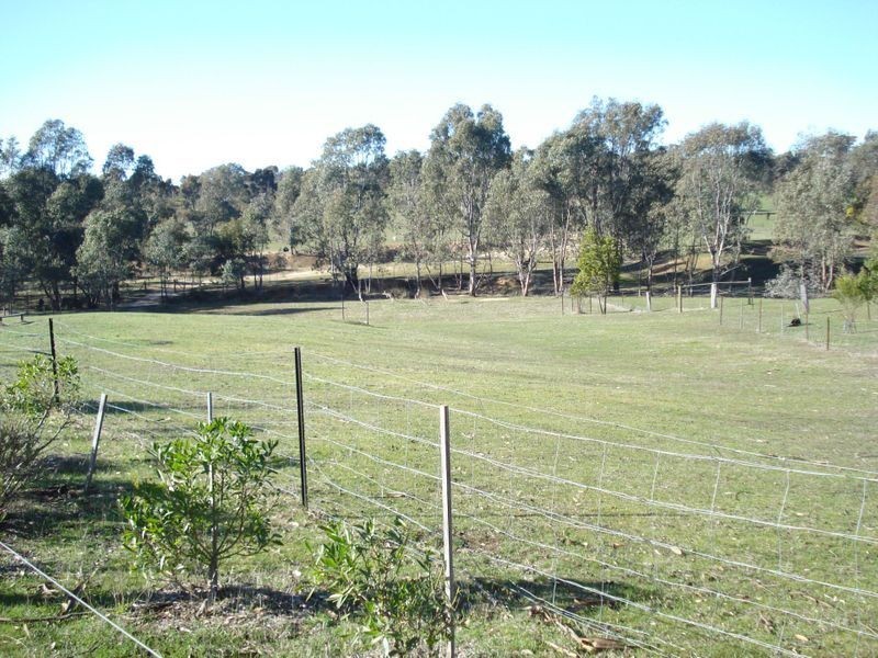 108 Wilson Road, Heathcote VIC 3523