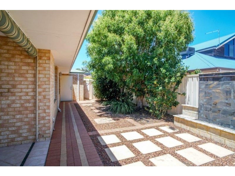 7 Flint Close, Pearsall WA 6065