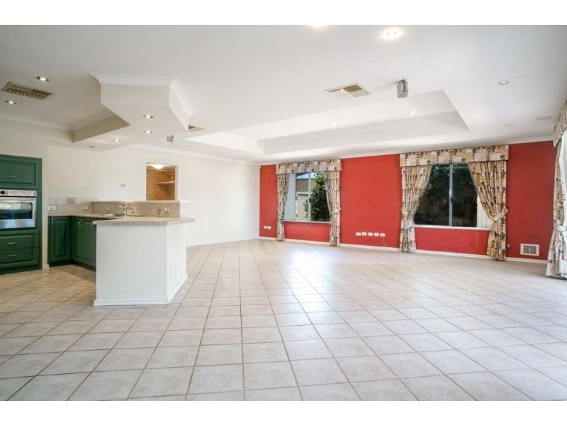 7 Flint Close, Pearsall WA 6065