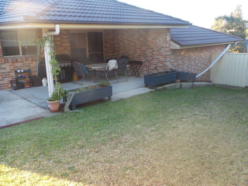 16 Illowra Parkway, Primbee NSW 2502