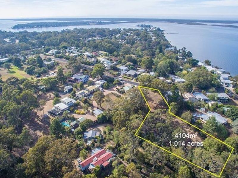 32 Mairburn Road, Metung VIC 3904