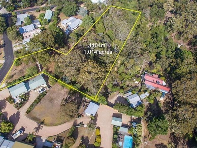 32 Mairburn Road, Metung VIC 3904