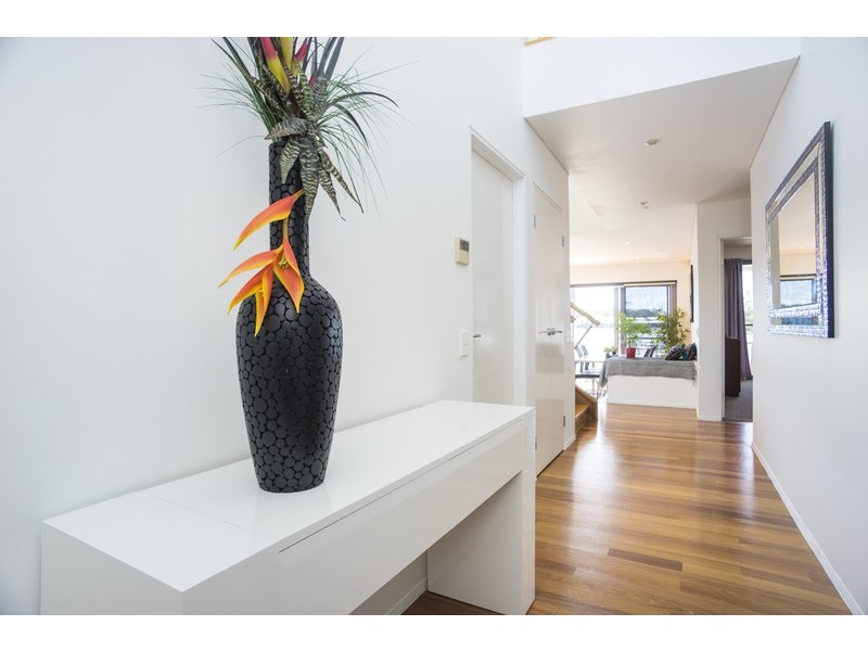 24/181 Lae Drive, Coombabah QLD 4216