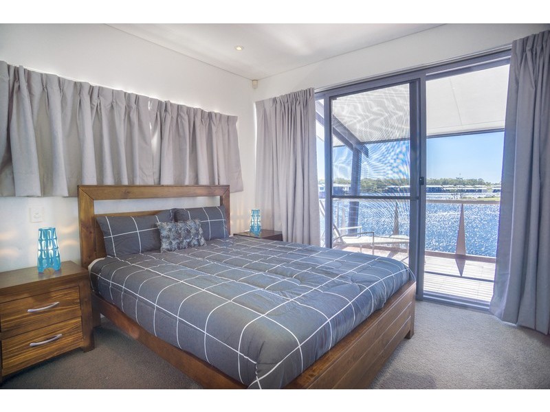 24/181 Lae Drive, Coombabah QLD 4216