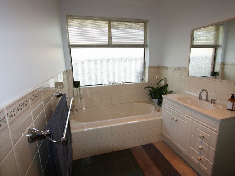 7 Leishman Court, Bayonet Head WA 6330