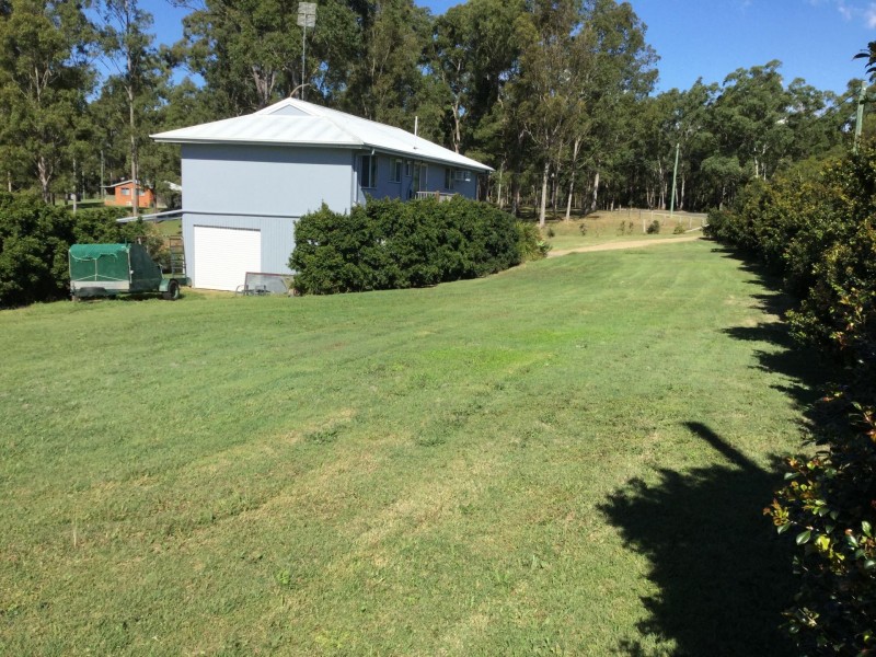 10 Mataranka Road, Veteran QLD 4570