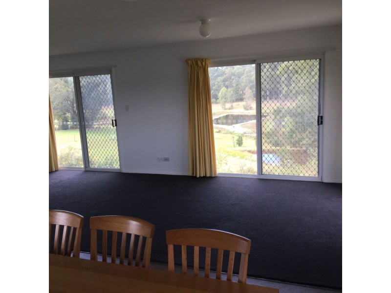 10 Mataranka Road, Veteran QLD 4570