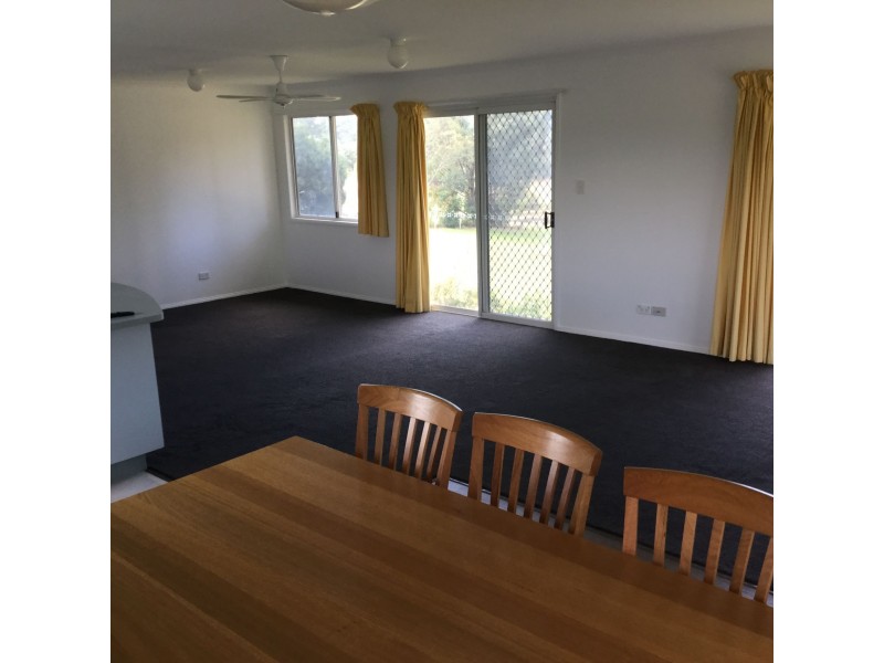 10 Mataranka Road, Veteran QLD 4570